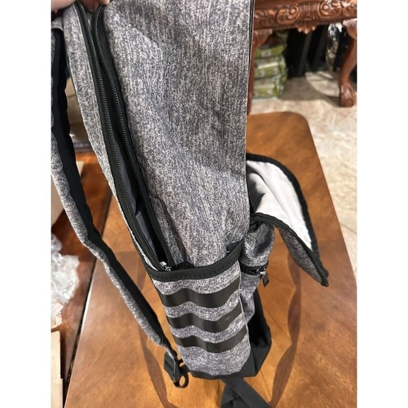 adidas Original Base Backpack, Onix Jersey, One Size - Picture 9 of 10